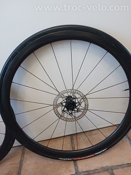 Roues Makadamm XPrenium disc Evora 35 à boyaux - 3