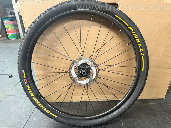 Roue Duke Carbone  - 2