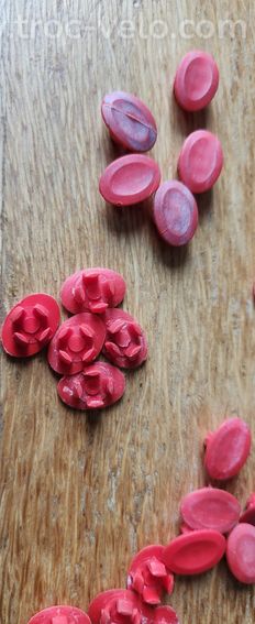 lot Veloplug rouges - 4