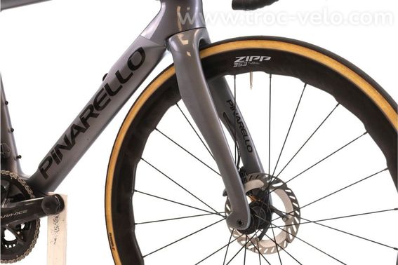 Produit Reconditionne    Pinarello Dogma F12 Disc Di2 12v    Gris   Velo De Route   Bon Etat - 5