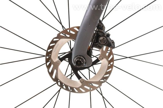 Produit Reconditionne    Pinarello Dogma F12 Disc Di2 12v    Gris   Velo De Route   Bon Etat - 7