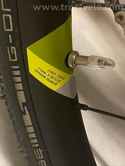 NEUF Vélo Bergamont Grandurance 6 , 10 vitesses + accesoires - 4