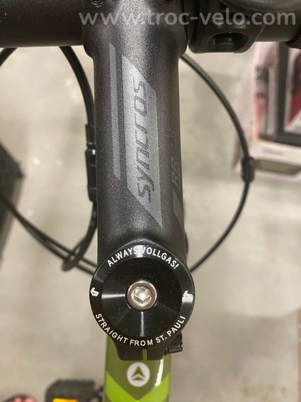NEUF Vélo Bergamont Grandurance 6 , 10 vitesses + accesoires - 9