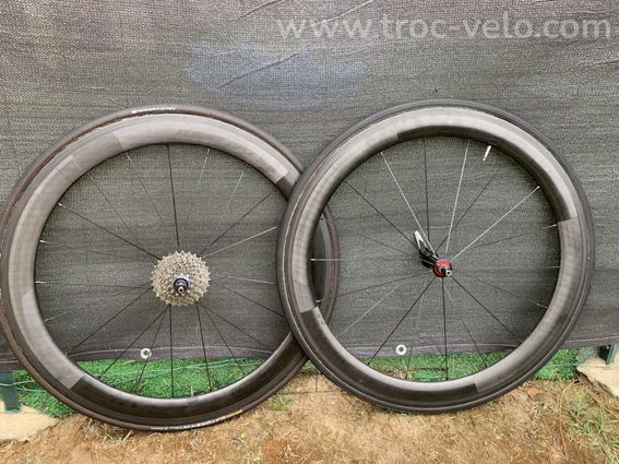 paire de roues VISION CARBONE à patins