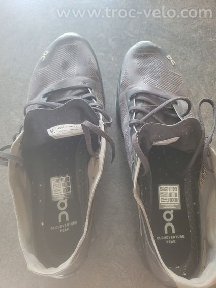 chaussures de trail on peak