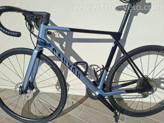 Canyon Ultimate CF SL 7 en très bon état (Octobre 2025, taille L), Shimano 105, garantie Canyon - 4