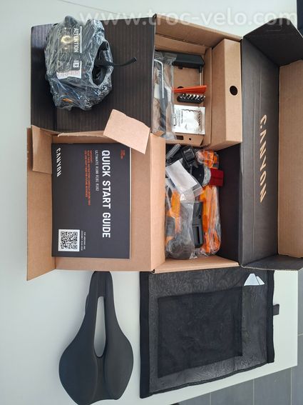 Canyon Ultimate CF SL 7 en très bon état (Octobre 2025, taille L), Shimano 105, garantie Canyon - 5
