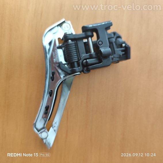 Dérailleur AVANT Ultegra FD R-8000 Vendu  - 2