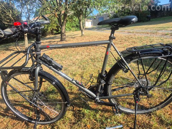 Vélo tx800 de chez farrahd