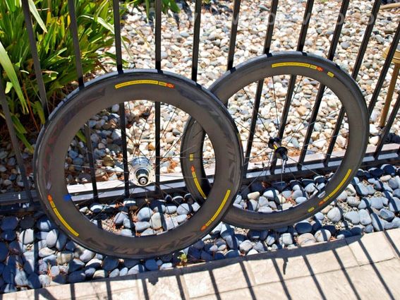 Paire de roues Mavic CXR-60 carbone boyaux avec freins sur jante. - 2