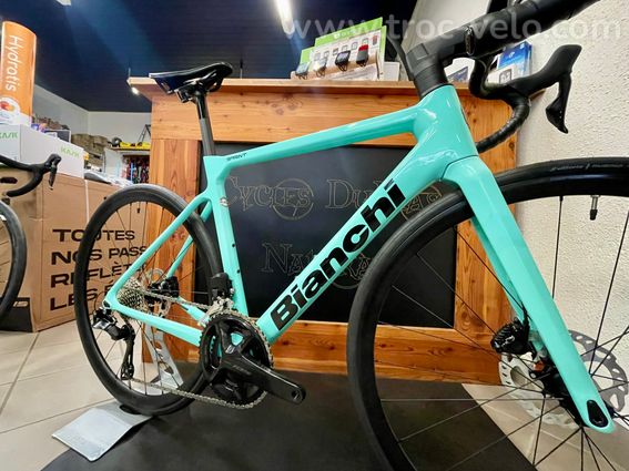BIANCHI SPRINT 105 Di2 - 2
