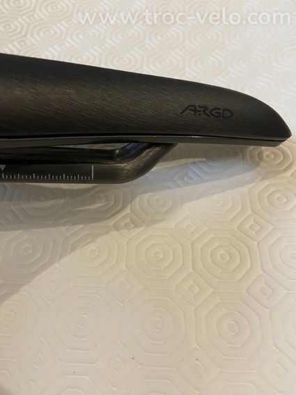 Selle Fizik Vento Argo R1 Light Neuve 140mm Carbone - 3