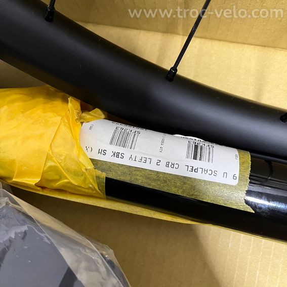 Fourche Cannondale Lefty Ocho Carbon 120mm + Roue Avant DT Swiss XRC 1900 Carbon - NEUVES - 3