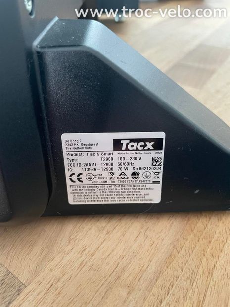 Tacx Flux S Smart Roll Trainer avec cascade 11/32 État neuf - 3