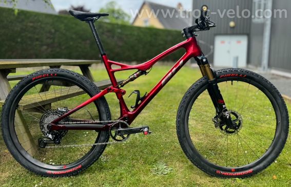 BH LYNX RACE