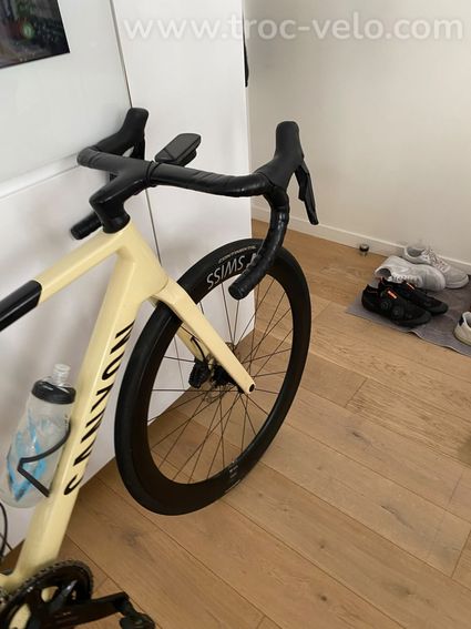 Canyon Ultimate CF SL 7 Di2 Aero - 2