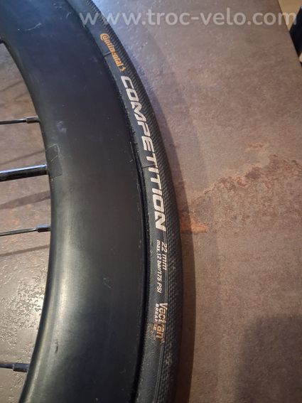 Vends paire de roues Ursus - 2