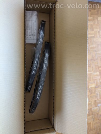 Roues route carbone novatec r4 tubeless 45mm neuves - 7