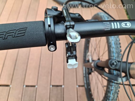 Promo VTT Titane NEUF Van Nicholas -50% - 11