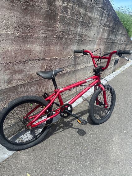 BMX Red Line