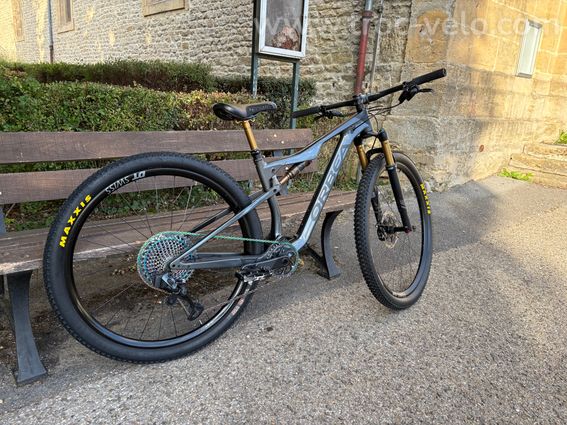 Orbea Oiz M-LTD 2022 carbone