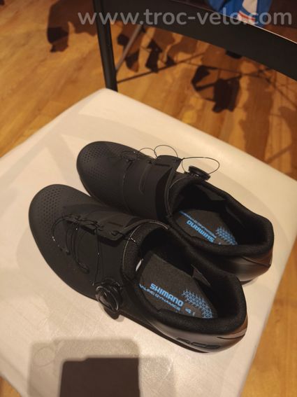 Chaussures Shimano RC3 - 2