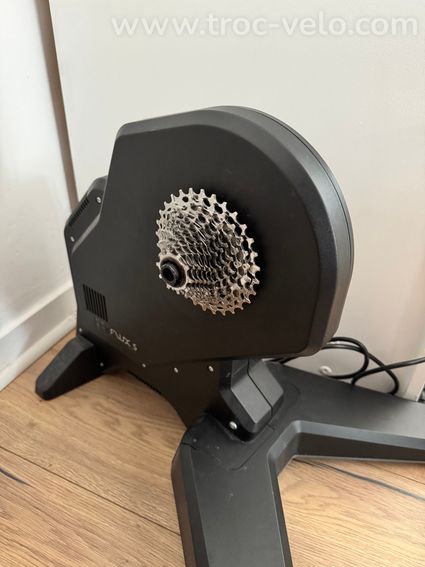 Home traîner Tacx flux smart S