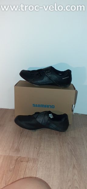 Chaussure de cyclisme shimano RC3 T41 - 1