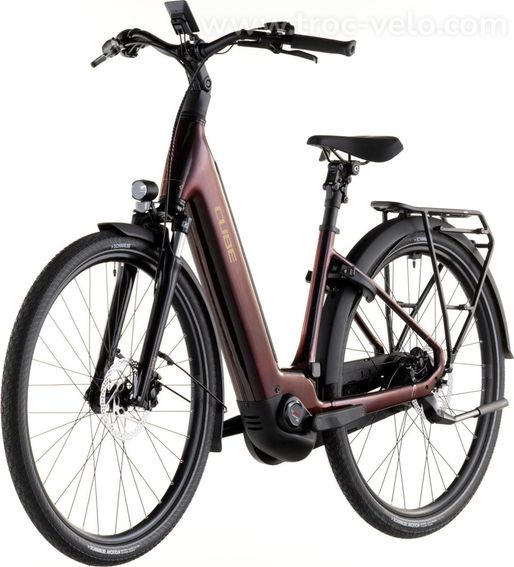 Velo De Ville Electrique Cube Supreme Hybrid Comfort Pro 600 Easy Entry Enviolo Trekking 600 Wh 700 Mm Violet Orange Solareclipse 2026 T 46 159 166cm - 3