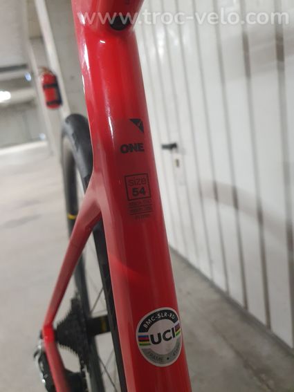 BMC Teamachine SRL01 One 2023 excellent état Sram Red new roues carbone  Mavic ou Zipp 303 .  - 8
