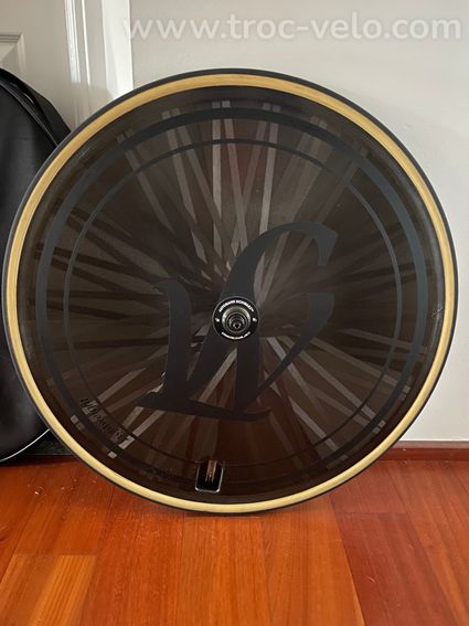 Lightweight lenticulaire