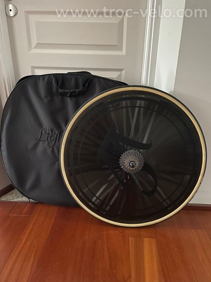 Lightweight lenticulaire - 3