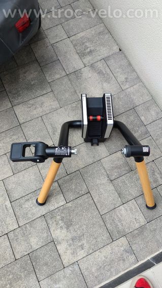 Home trainer connecté Elite Tuo – Compatible Zwift – Très bon état - 2