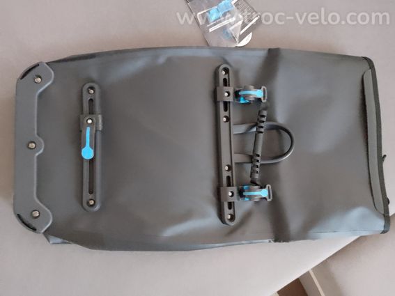 sacoche étanche Oxford AquaV20 - 2