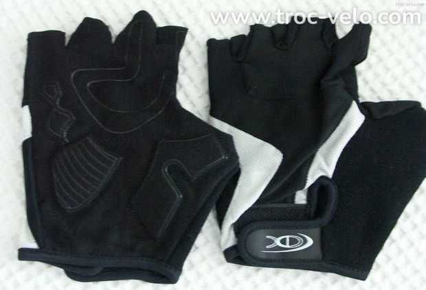 Gants neufs taille xl noir/blanc - 1