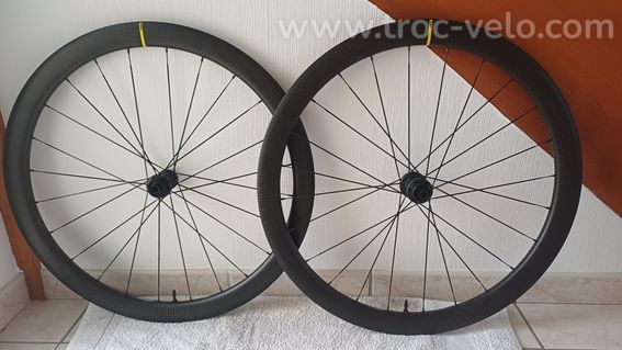 Mavic Cosmic SL 45 Disc Carbon <500 km. - 2