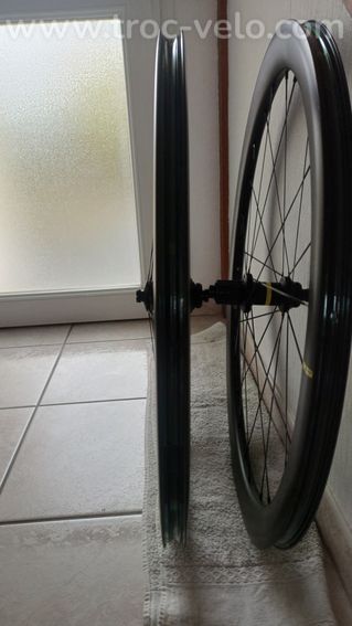 Mavic Cosmic SL 45 Disc Carbon <500 km. - 5