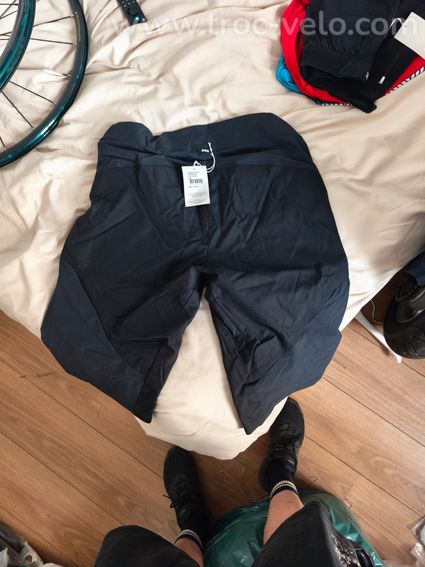 Short VTT, Essential Enduro, noir taille L - 2