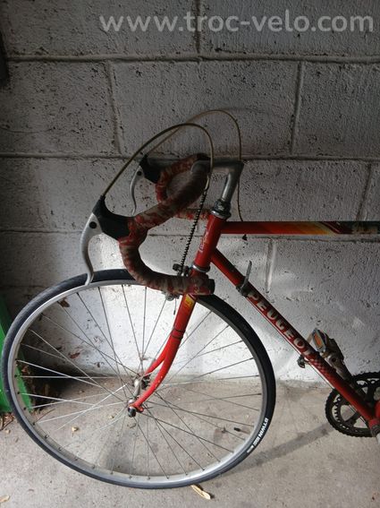 Vélo Peugeot vintage – À rénover – Route – Années 80 - 2
