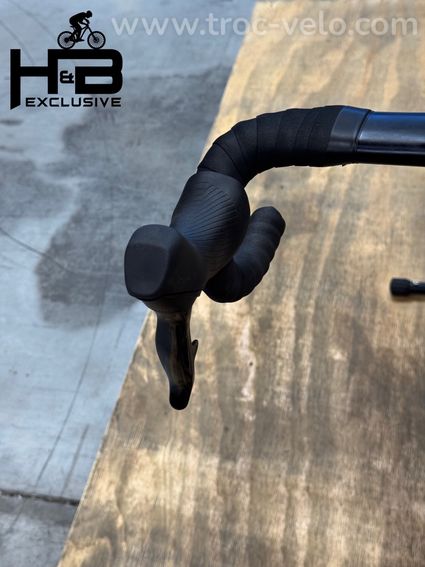 Canyon Ultimate CF SL 7 AXS Carbon Vélo de Route Sram Rival 2023 - 5