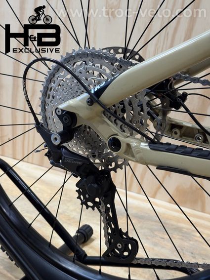 BESV TRS 1.5 FS 29 pouces VTT électrique Shimano Deore 2023 - 12