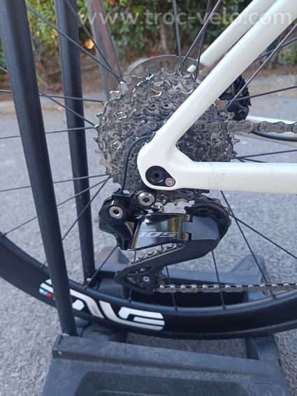 Colnago v3 carbone 105 DI2  - 4