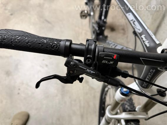 VTT TREK CARBONE Taille L - 4