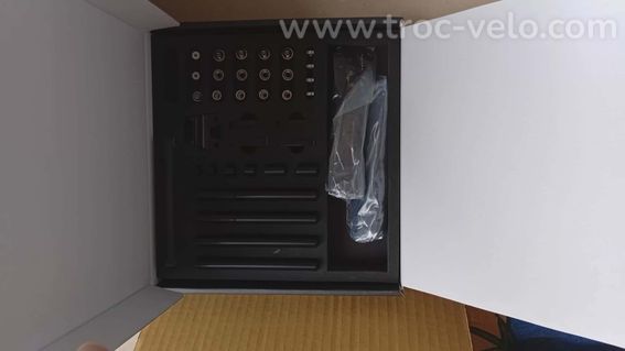 cadre s-works shiv M neuf - 9