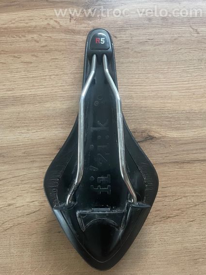 Selle Fizik Arione r5 - 2