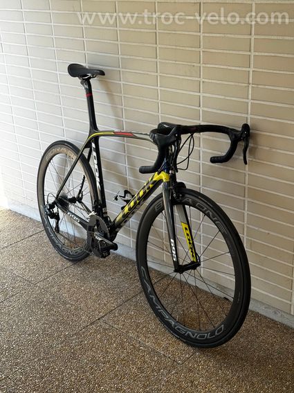 Look 695 Aerolight Mondrian XL (57) – Campagnolo 11v – Bora One 50 – État Superbe - 2