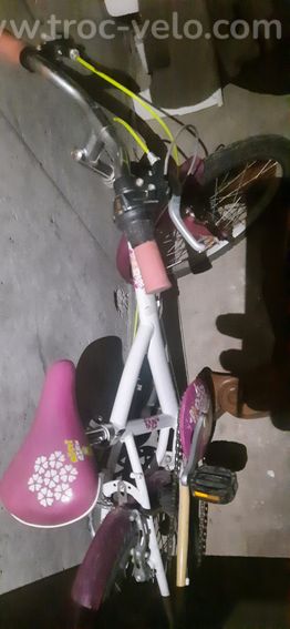 Vélo enfant/fille B'Twin rose et blanc - 2