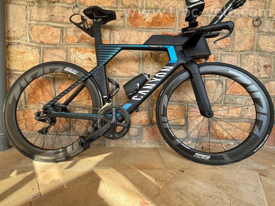 Canyon Speedmax CF SLX 8.0 Di2 – Zipp 404 Firecrest – Quasi neuf – Garantie 2027 - 3