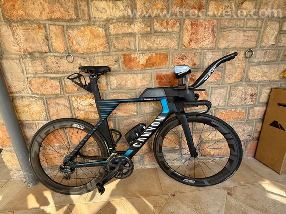 Canyon Speedmax CF SLX 8.0 Di2 – Zipp 404 Firecrest – Quasi neuf – Garantie 2027 - 4