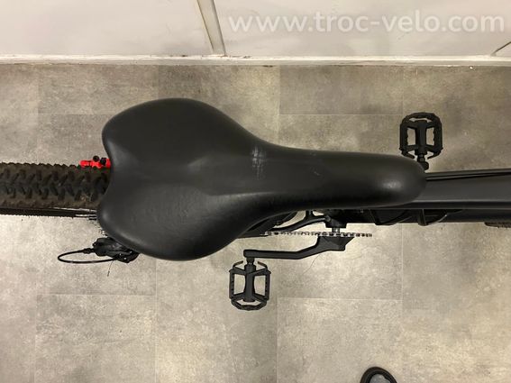 Prix total: 490.35 € | URGENT !  | VTT semi rigide | Rockrider st120 full black | Taille M  - 7